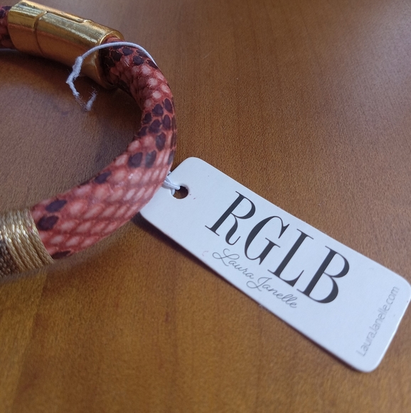 Laura Janelle Woman's Bracelet - Picture 5 of 9